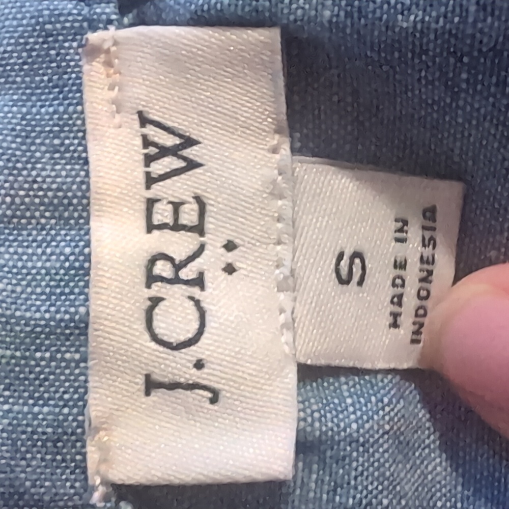 J. Crew New Chambray Puff Sleeve Ruffle Top Button-Up Blouse Size Small - Picture 3 of 7